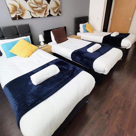 J Quarter - Sleeps 5 Long Term & Families Comfortably, 4 Beds, 2 Bathrooms Бірмінгем Екстер'єр фото